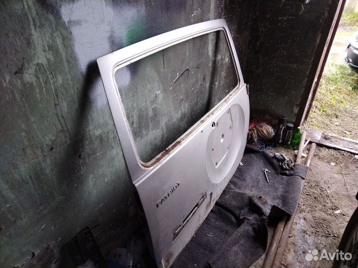 Дверь задка УАЗ patriot