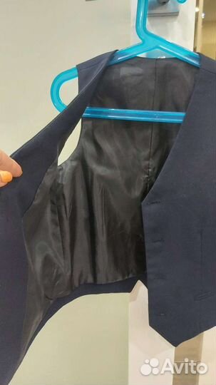 Жилетка для мальчика школьная