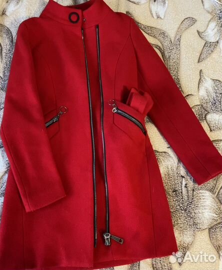 Пальто женское S 40
