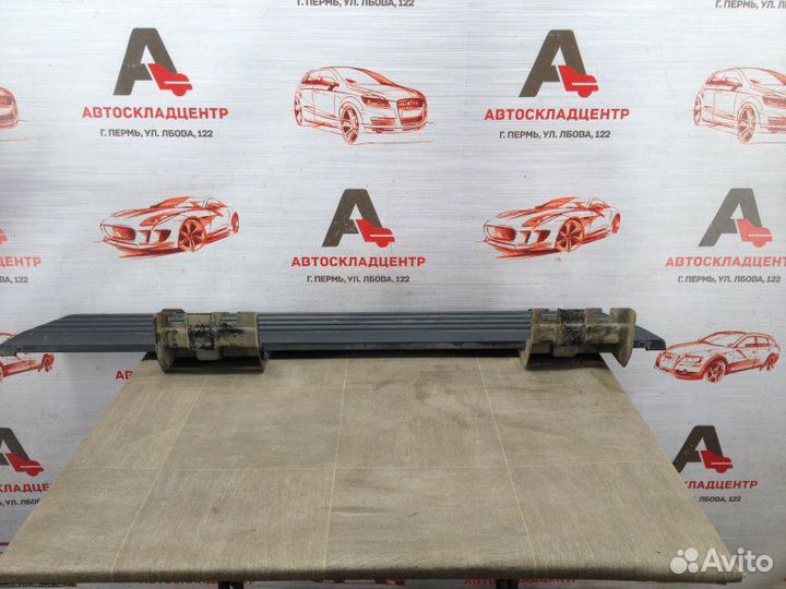 Подножка кузова правая Ford Torneo Custom с 2012 г