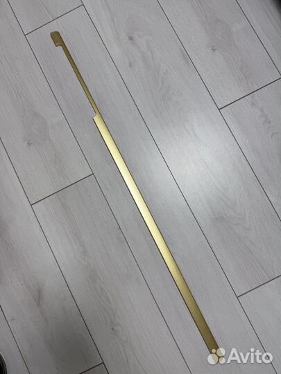 Мебельные ручки матовое золото 100см