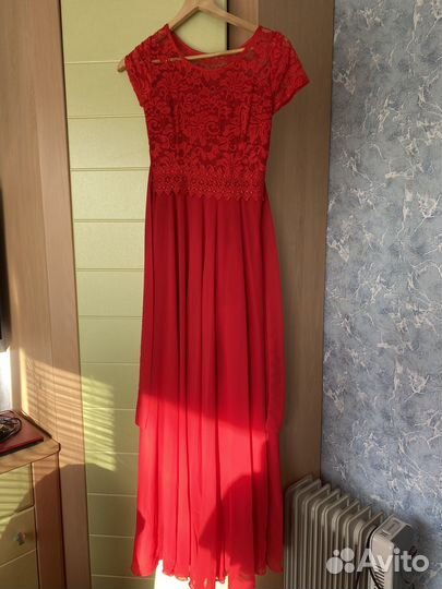 Вечернее платье 42 44 красное