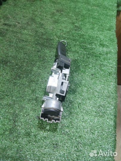 Замок зажигания Ford Focus 2 1.8 2010