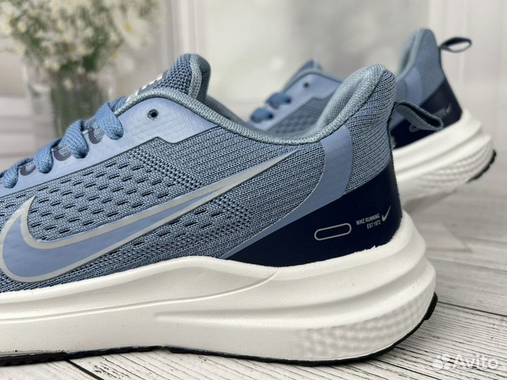 Кроссовки Nike Air Zoom