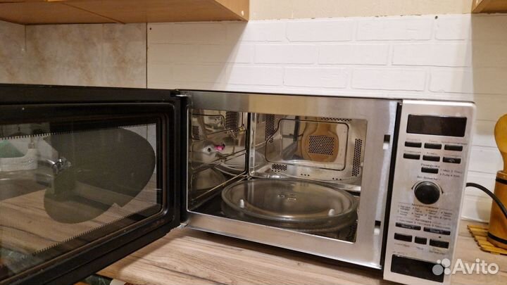 Микроволновая печь бу LG