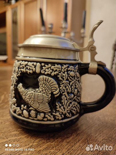 Старинная пивная кружка