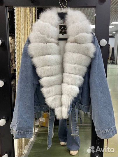 Джинсовая куртка с натуральным мехом