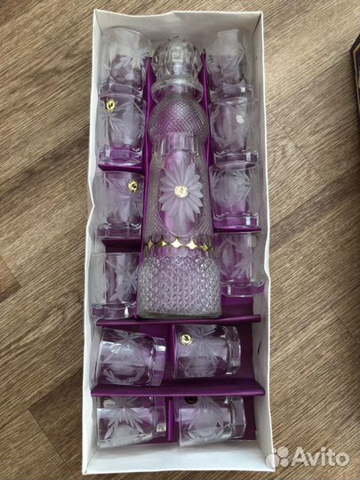 Подарочный набор из стекла