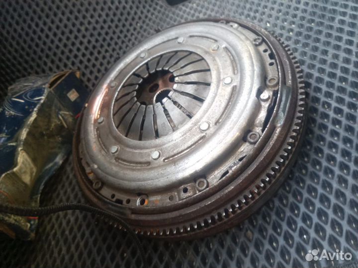 Двухмассовый маховик