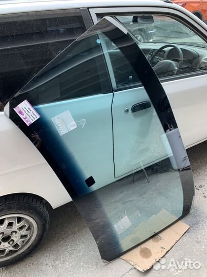 Лобовое стекло Toyota Crown 140 141 Краун 140 141