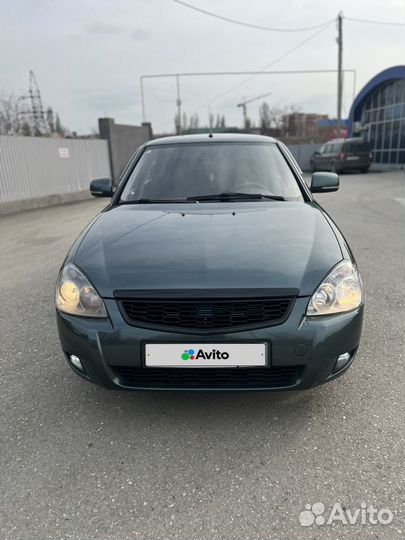 LADA Priora 1.6 МТ, 2010, битый, 340 000 км
