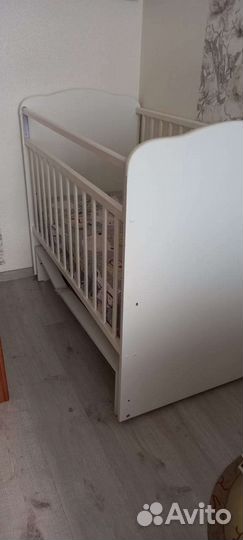 Детская кроватка