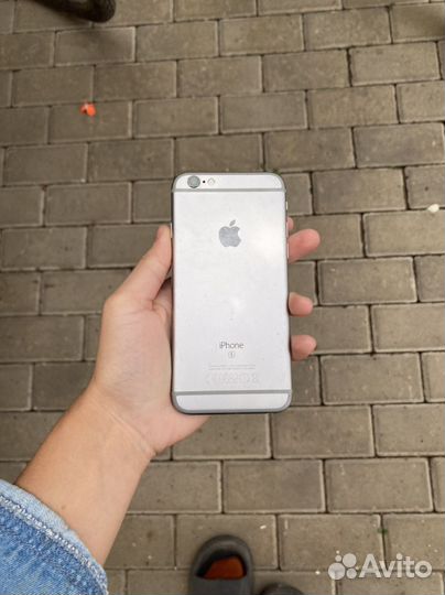 Телефон iPhone 6s 64 гб