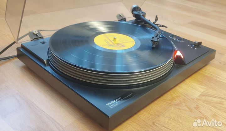 Виниловый проигрыватель Technics SL-2000