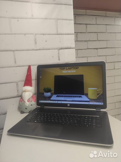 Ноутбук нр для учёбы и офиса с экраном 17.3