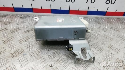 Блок управления двигателем toyota corolla E15 (EDN