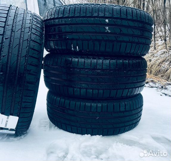Ikon Tyres Character Aqua SUV 215/65 R17