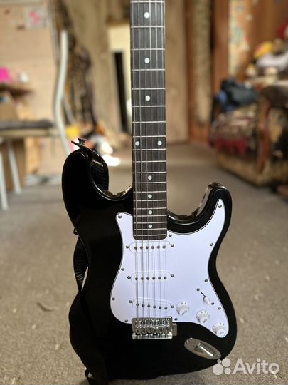 Электрогитара Rocket ST-01 Stratocaster +комбик