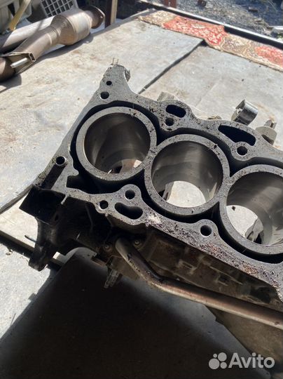 Блок цилиндров camry v30 2.0