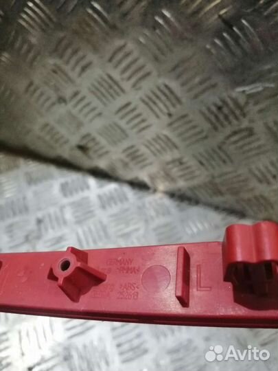 Отражатель заднего бампера BMW 5 G30