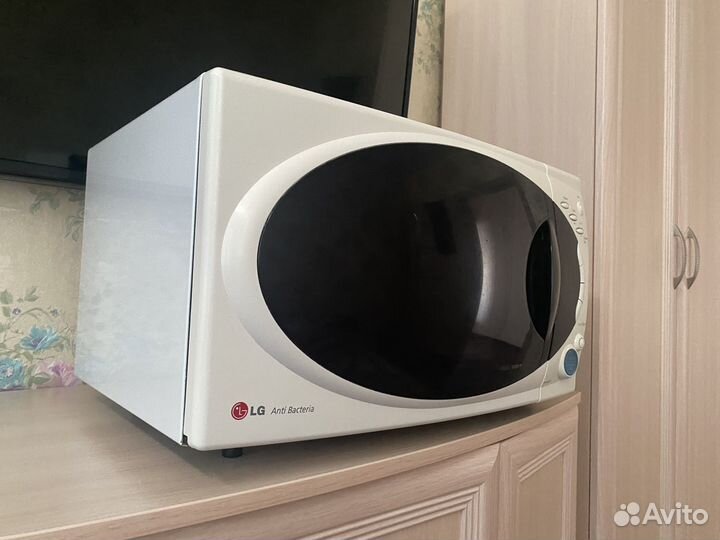 Микроволновая печь lg