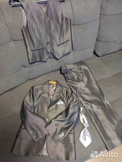 Костюм-тройка для мальчика 110
