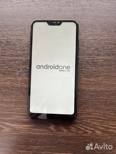 Xiaomi Mi A2 Lite Android One, 3/32 ГБ