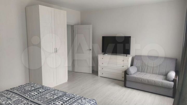 1-к. квартира, 43 м², 3/12 эт.