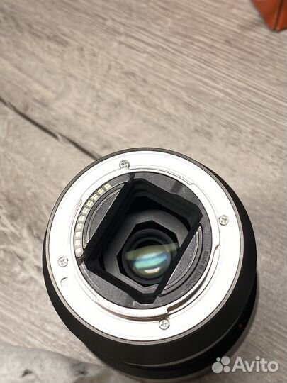 Объектив Sony 16-35mm f/4