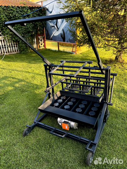 Станок для изготовления блоков