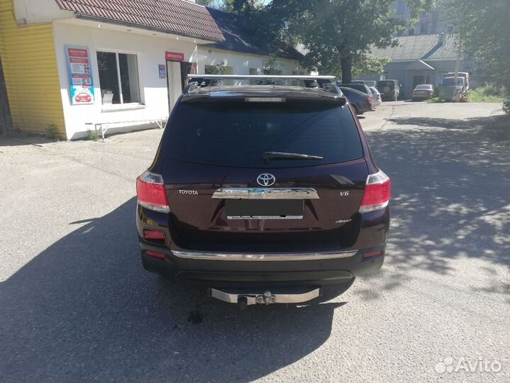 Toyota Highlander 3.5 AT, 2013, 240 000 км