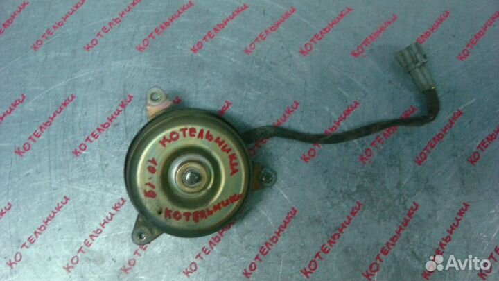 Nissan 21487-1L000 Моторчик вентилятора