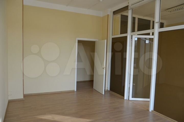 Здание на Лужнецкой наб. 10Б, площадь 869 м²