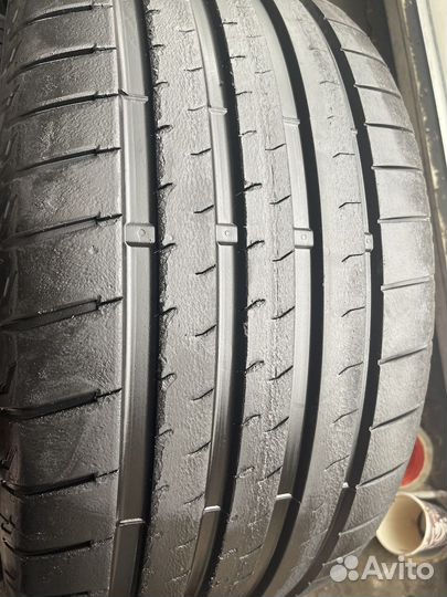 Bridgestone Potenza Sport 275/35 R19 и 285/30 R20 Y