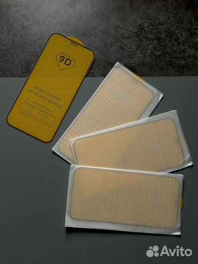 Защитное стекло iPhone