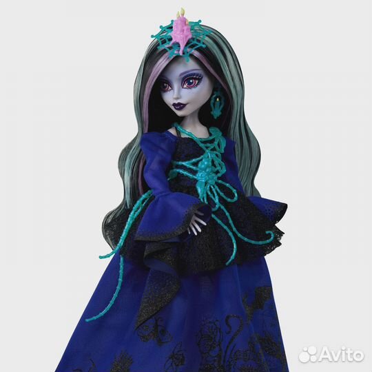 Monster high Lenore Loomington Ленор Лумингтон