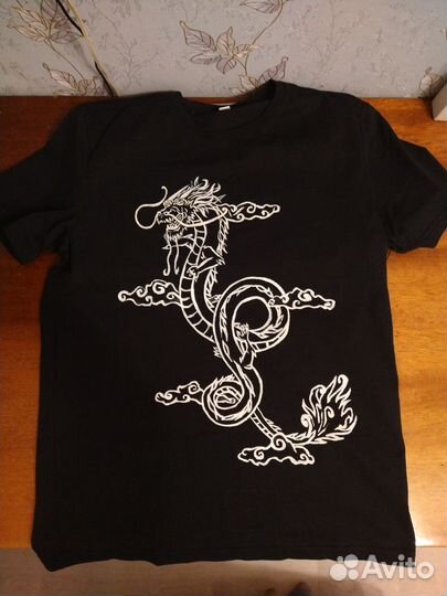 Футболка с драконом (унисекс)