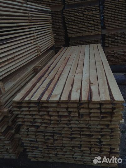 Доски из сосны, долговечное решение для ваших проектов