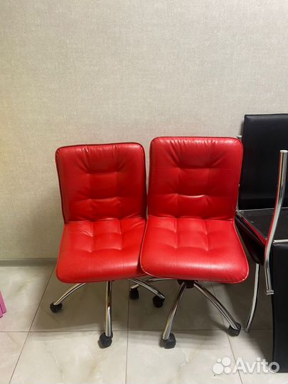 Кресло на колестках