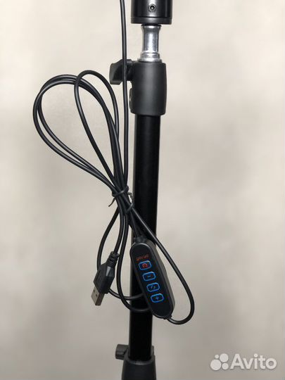 Кольцевая лампа со штативом 26 см