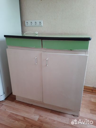 Кухонный стол бу