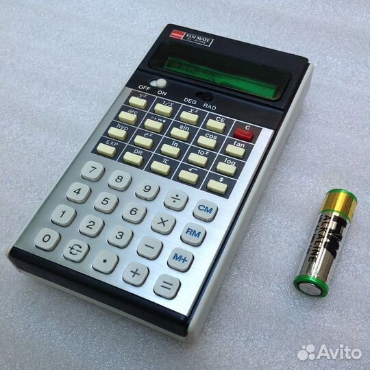 Ретро инженерный калькулятор sharp