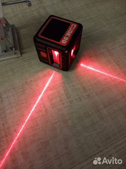 Лазерный уровень ada cube 3D