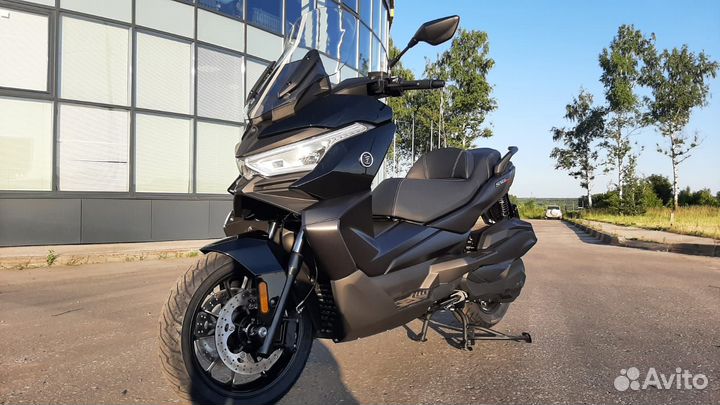 Макси-скутер voge SR4 Max