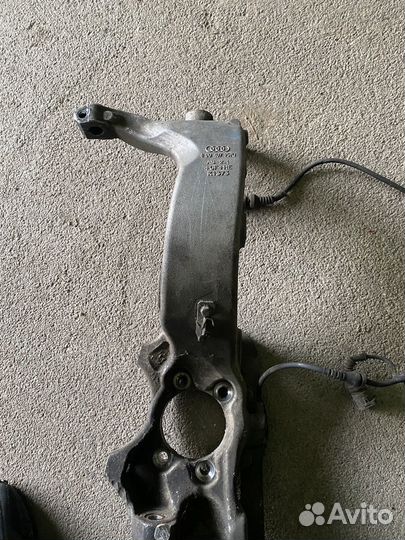 Поворотный кулак ауди а8