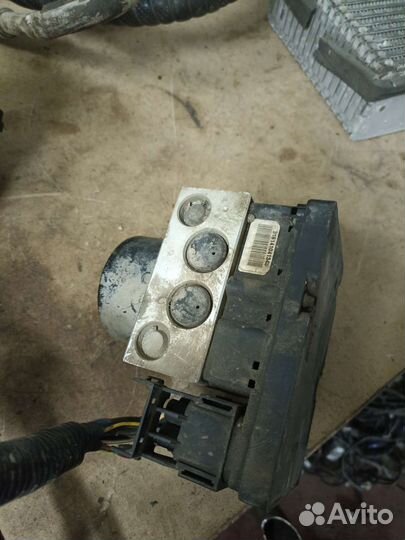 Блок ABS ford focus 1 2004