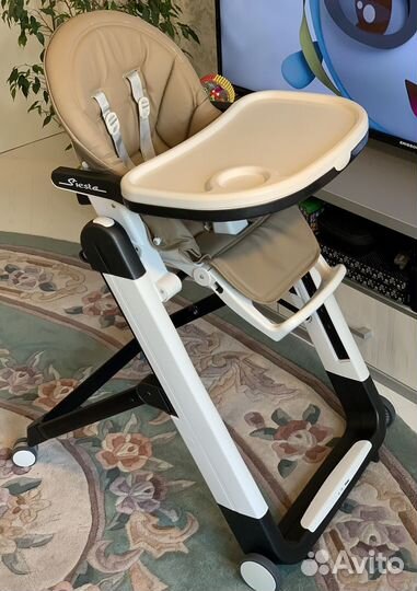 Стульчик для кормления Peg Perego Siesta