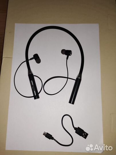 Bluetooth гарнитура plantronics