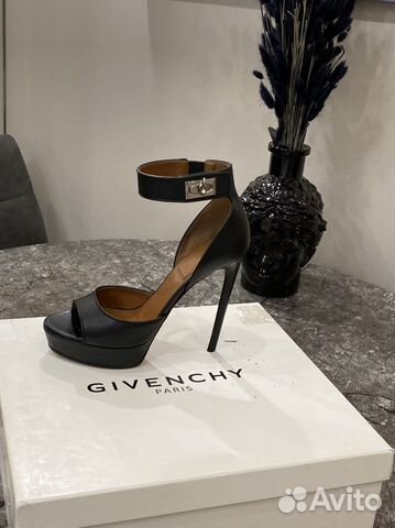 Туфли женские