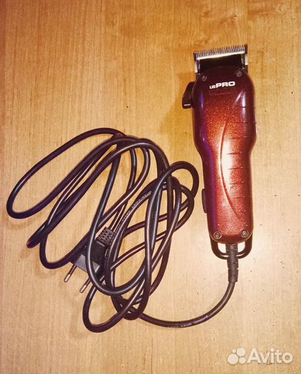 Профессиональная машинка для стрижки Undis